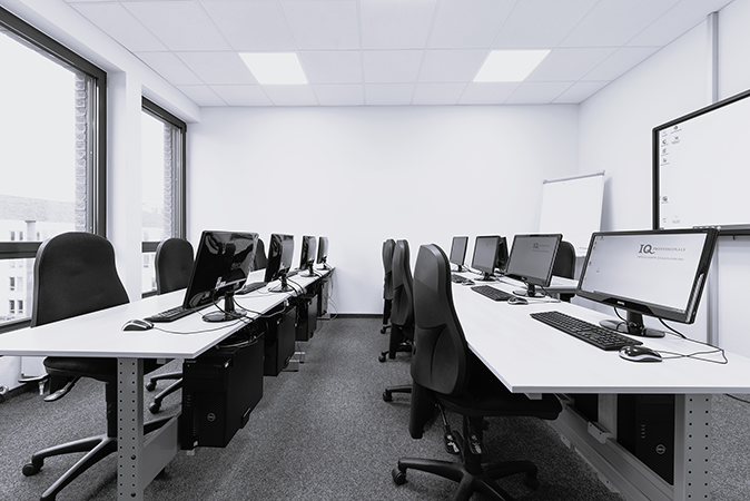 IT-Kurse und IT-Schulungen in Bremen mit Zertifikat - online oder in Präsenz lernen - www.kebel.de